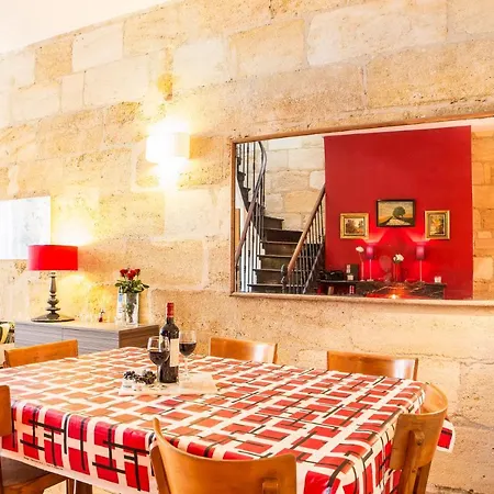 Appartement Exceptionnelle Maison, Emplacement De Reve Dans Le Quartier Trendy De *